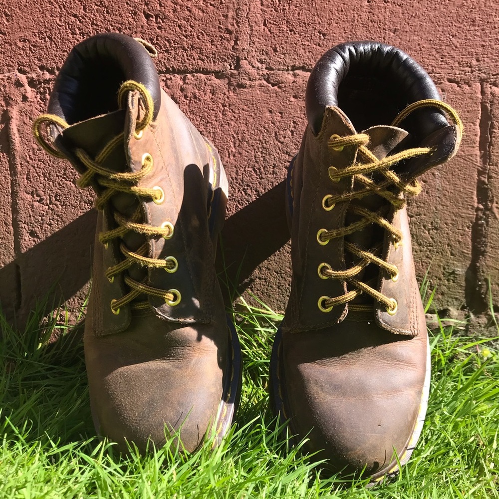 Brown Doc Martens Leather Boots Women’s size 6
